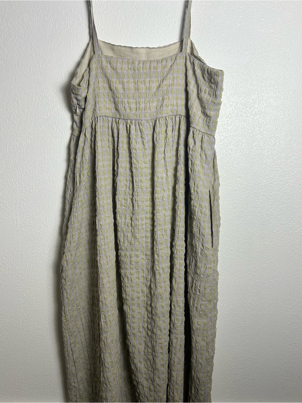 Light Sage Textured Maxi Dress with Spaghetti Straps - Picture 8 of 14